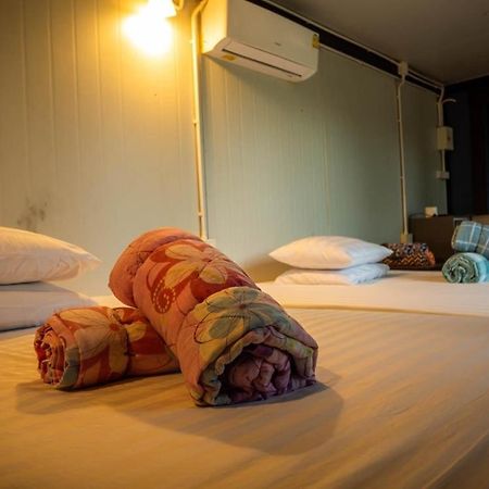 Beach Box Resort At Rimlay Rayong Exterior photo
